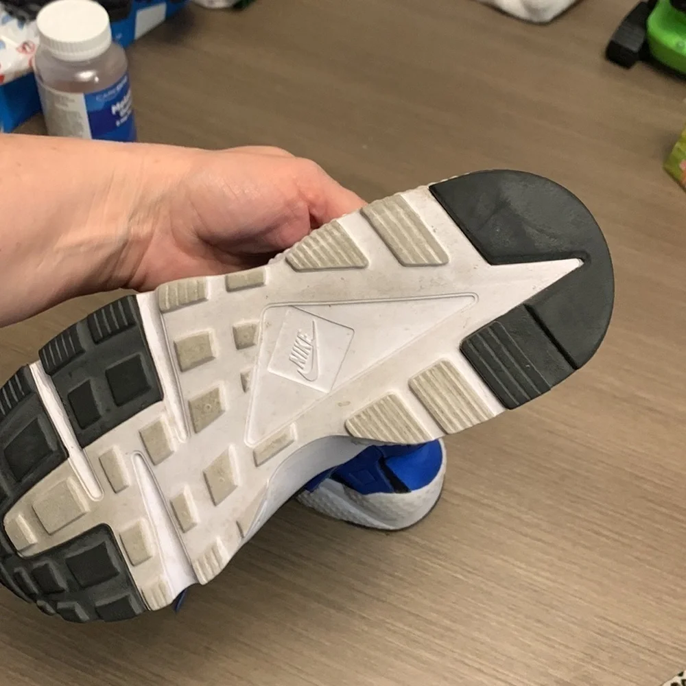 Nike Huaraches kids purchased in vegas